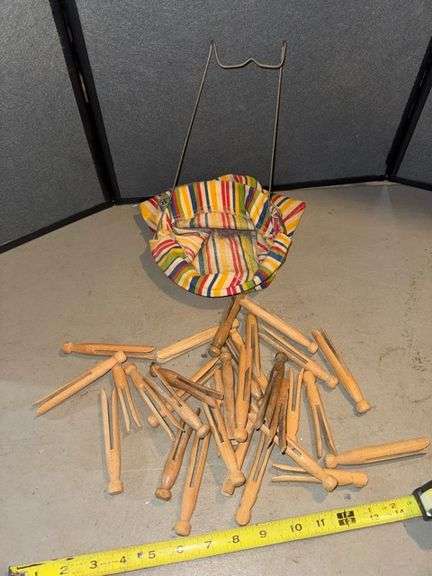 Clothes pins with bag • Basement
