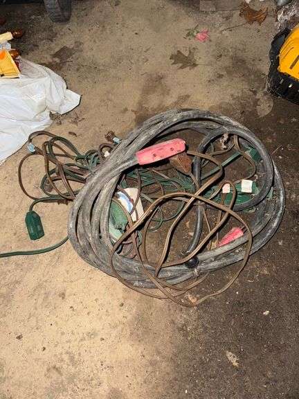 Extension cords • Garage