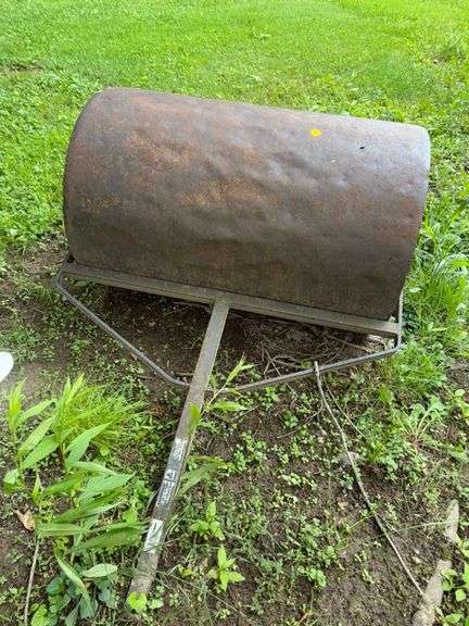 Lawn roller • Outside