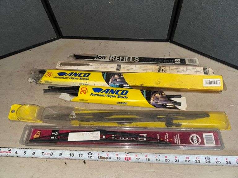 Wiper blades • Garage