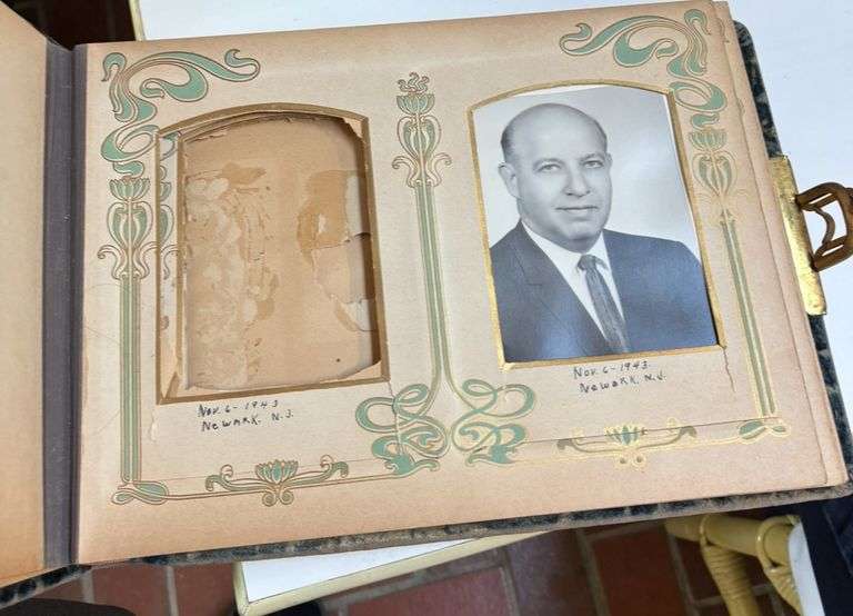 Vintage Photo Album. (Click for more photos)  Sunroom