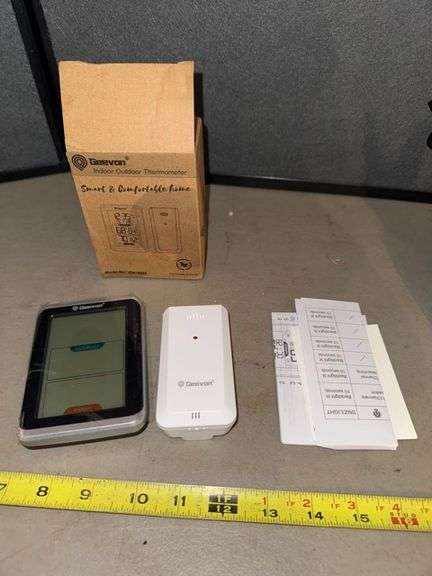 Geevon smart comfortable home unit • Looks New • Dining room