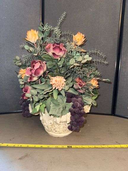 Centerpiece with faux flowers • 20” • Dining room