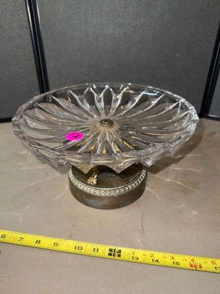 Glass and metal centerpiece • Basement