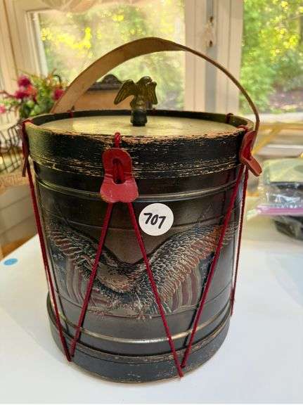 Ice Bucket.  11".   (Click for more photos).  Sunroom