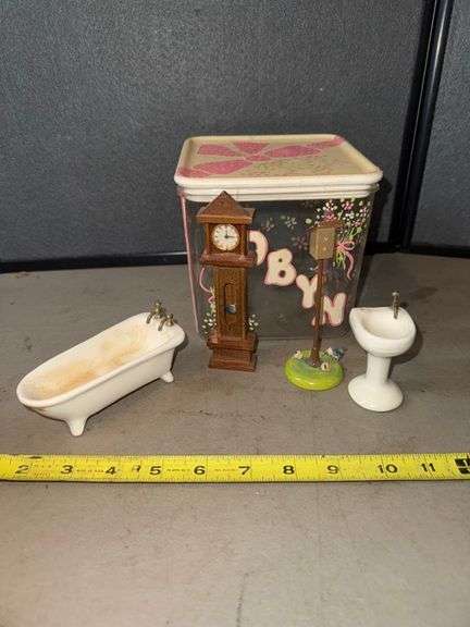 Miniatures • Basement
