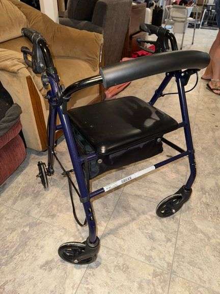 Rollator • Basement