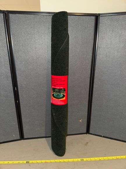 Tree stand mat • Basement