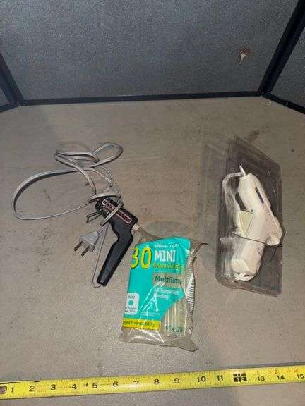 Hot glue guns • Basement