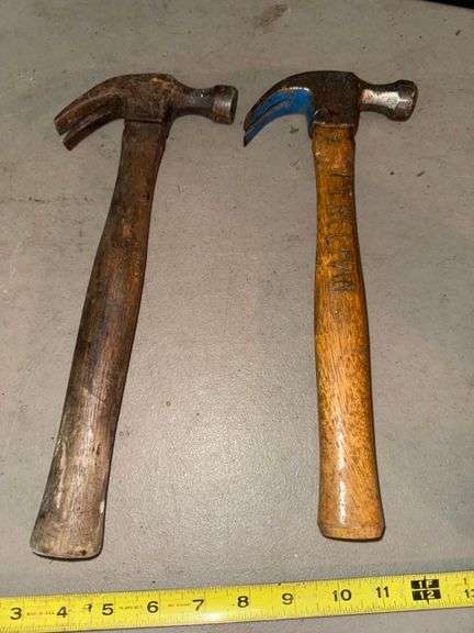 Hammers • Garage