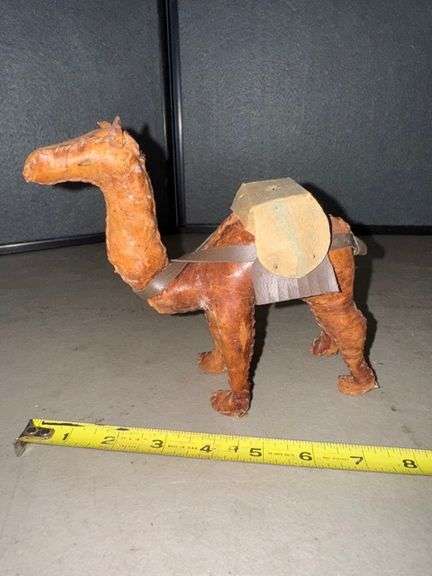 Leather camel • Garage