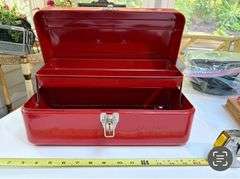 Tool Box.  (Click for more photos).  Sunroom