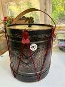 Ice Bucket.  11".   (Click for more photos).  Sunroom
