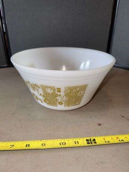 Federal mixing bowl • Kitchen