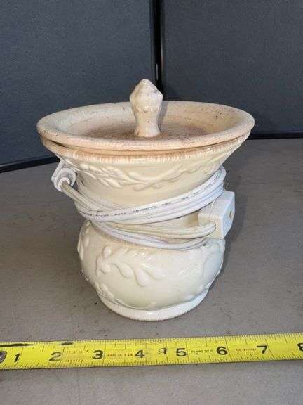 Wax warmer • Garage