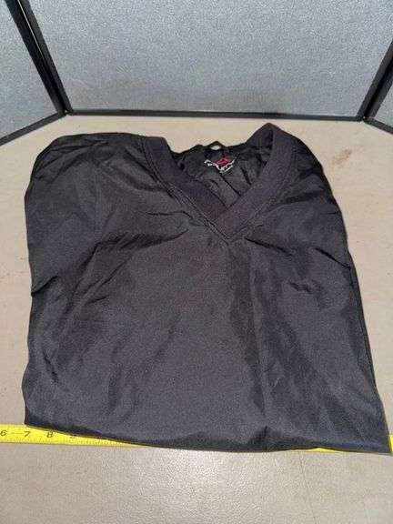 Acuity windbreaker • Size:xlarge • Kitchen