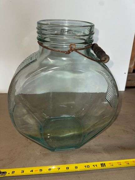 Glass canister with handle • Warehouse