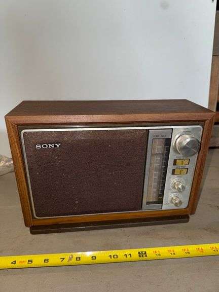 Sony radio • Warehouse