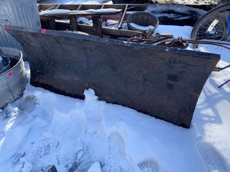 Snow plow • 48” • Outside- front •  ( Click for More Photos )