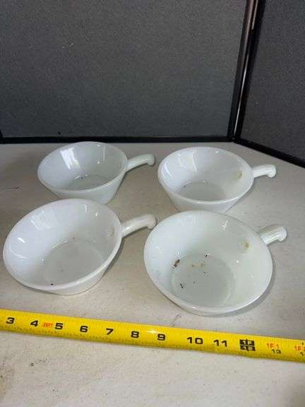 Anchor hocking Glass bowls • Garage