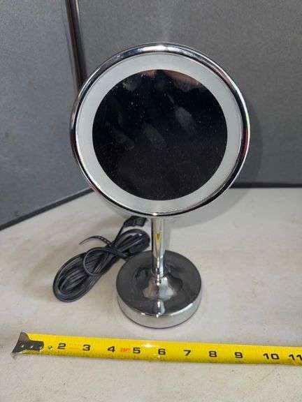 Vanity mirror • Garage