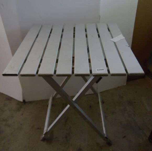 Aluminum Folding Table 20" x 20" x 24" Dunker Auction