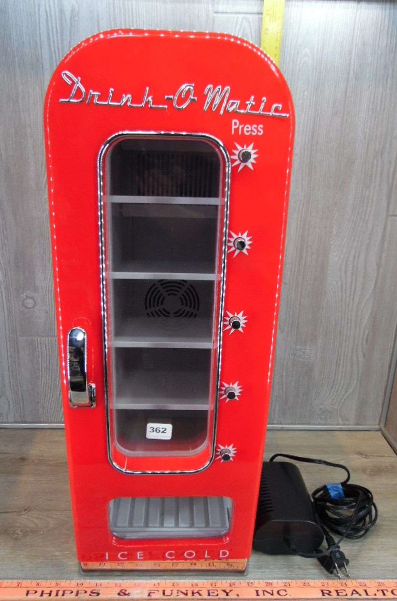 Drink-O-Matic Model DR-3: 9 1/4