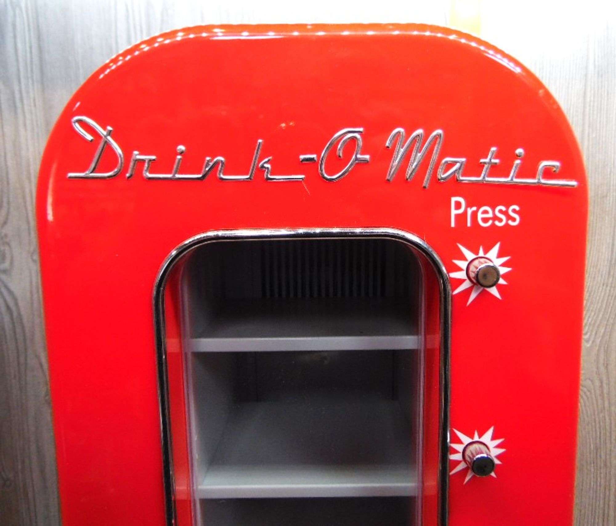 Drink-O-Matic Model DR-3: 9 1/4