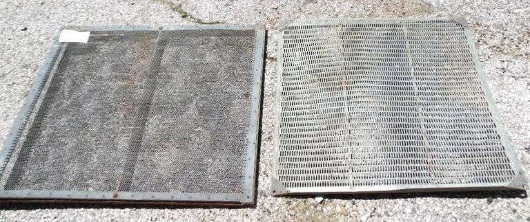 Two Piece Screen - 30" x 36" & 30" x 29"
