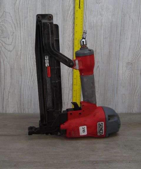 SENCO SNS 41 Nail Gun