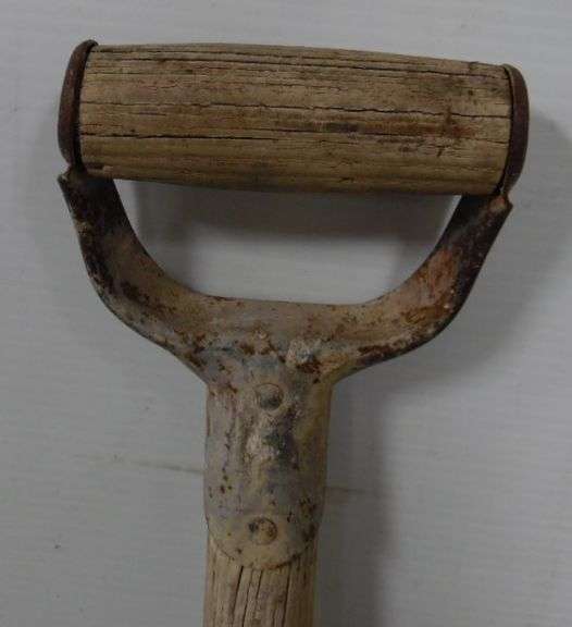 Long Handle Tools - Shovel, Hoe, Post Hole Digger