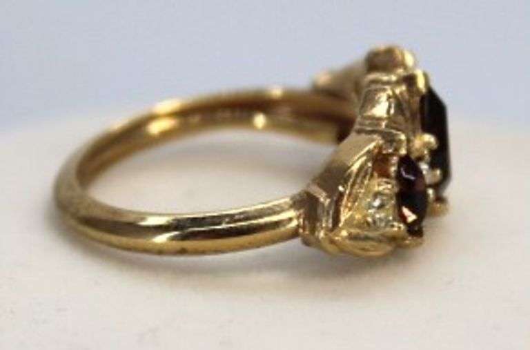 Ring - Marked Avon