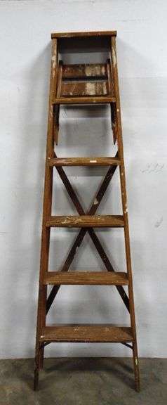 Wood Six Foot Ladder