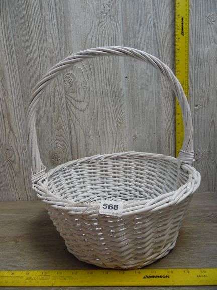 Basket, Bud Vases, Cream & Sugar