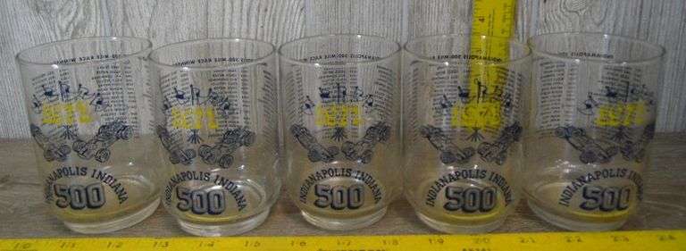 1971 Indianapolis 500 Souvenir Glasses