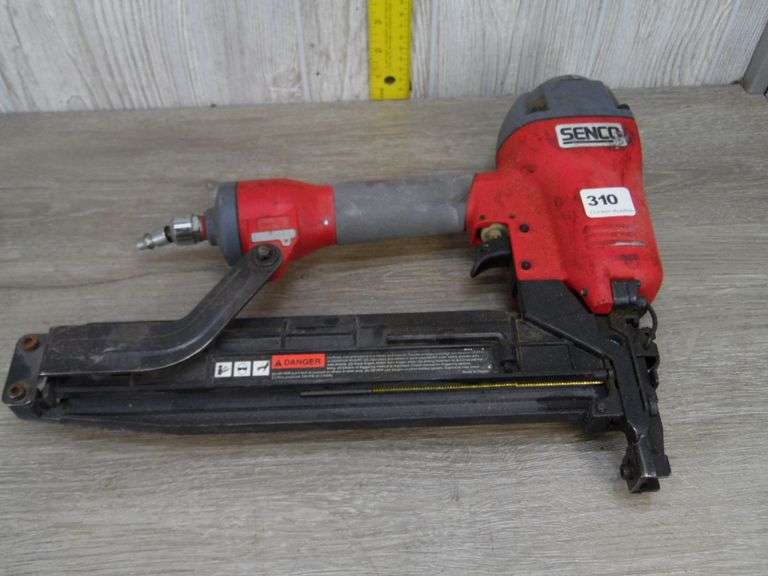 SENCO SNS 41 Nail Gun