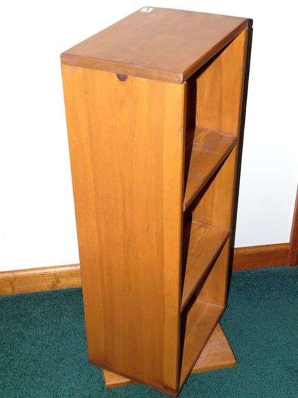 Small Bookshelf - 9" x 13" x 32"