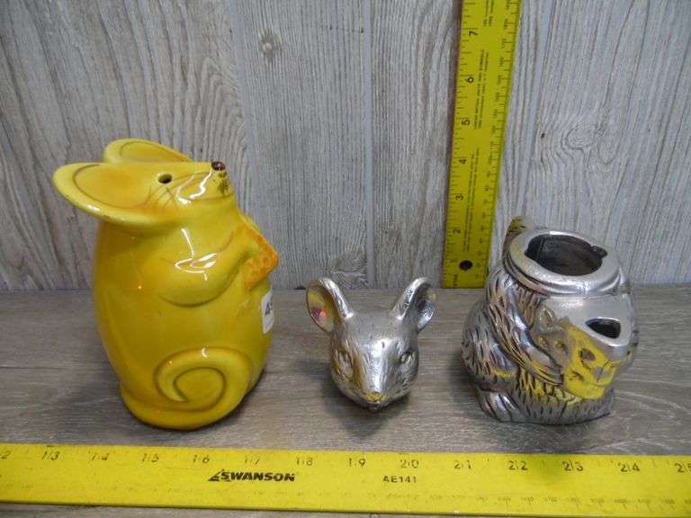 Mouse Tea Pot & Yellow Mouse Holding Cheese