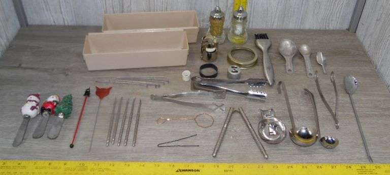 Kitchen Implements - Nutcracker & Picks, Ladles, Christmas Knives