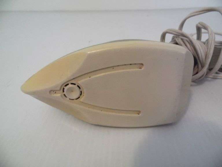 Glue Gun, Electric Sewing Scissors, Steam Pressing Tool