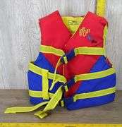 Life Jackets: Sizes  XXXL & Youth