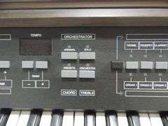 Gulbransen Electric Organ: 40" x 17" x 33 3/4", Stool: 24" x 12" x 23"