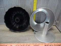 Bundt Pans, Flour Sifter & Colander