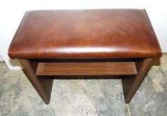 Gulbransen Electric Organ: 40" x 17" x 33 3/4", Stool: 24" x 12" x 23"