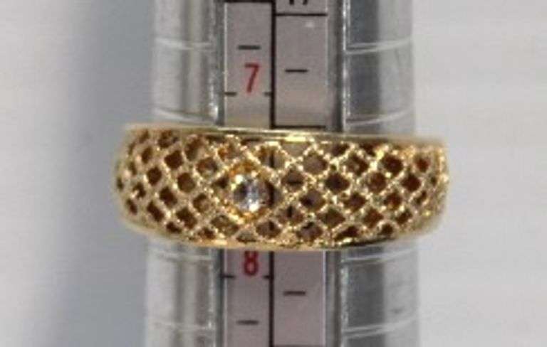 Ring: Marked Avon