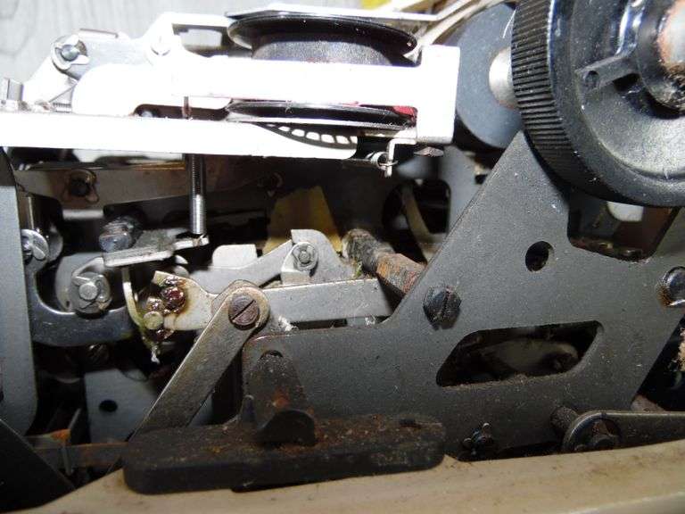 Olivetti Multisumma -24 - Electromechanical Calculator