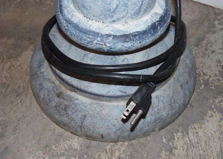 Bird Bath Water Fountain