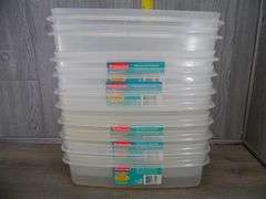 10 Rubbermaid Storage Containers with Lids