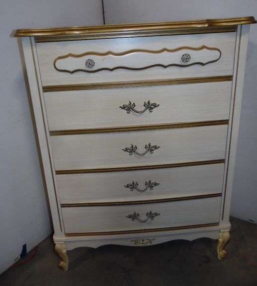 Dresser - 32" x 17" x 42 1/2"