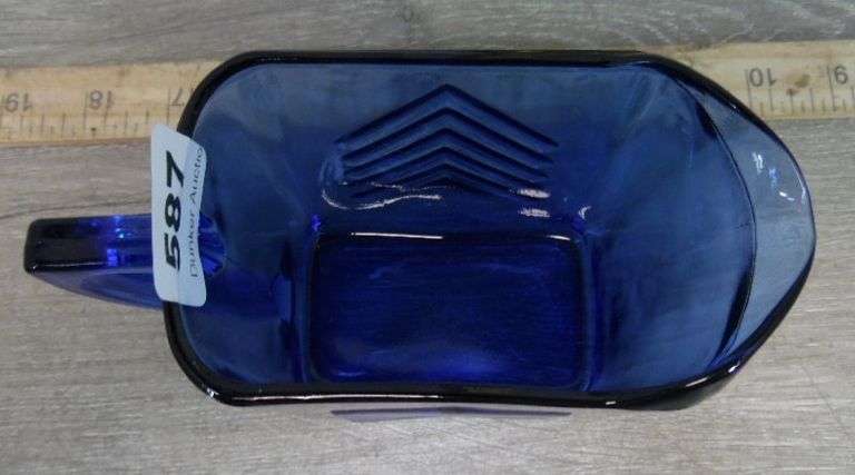 Hazel Atlas Colbalt Blue Creamer - Chevron Pattern